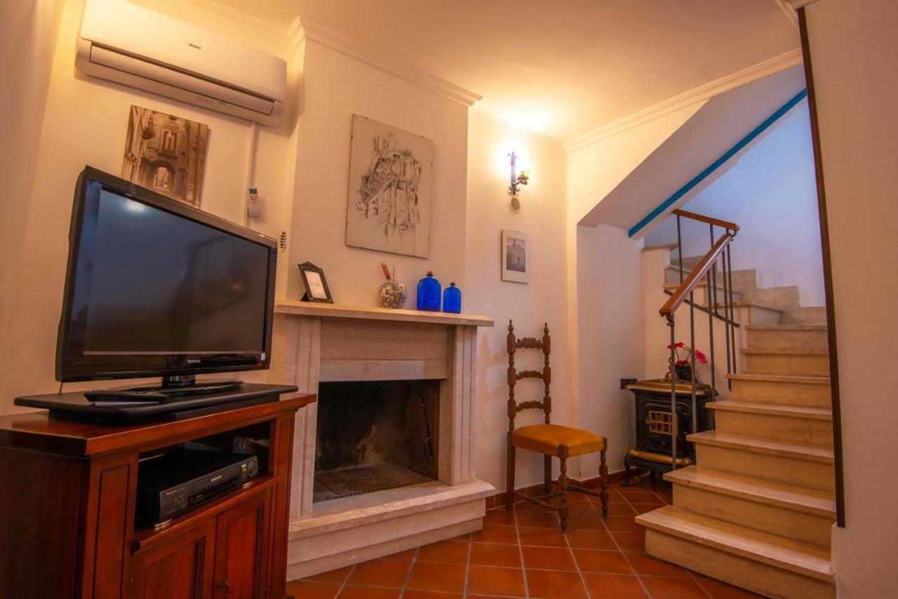 Torre Caetana Bed & Breakfast Minturno Dış mekan fotoğraf